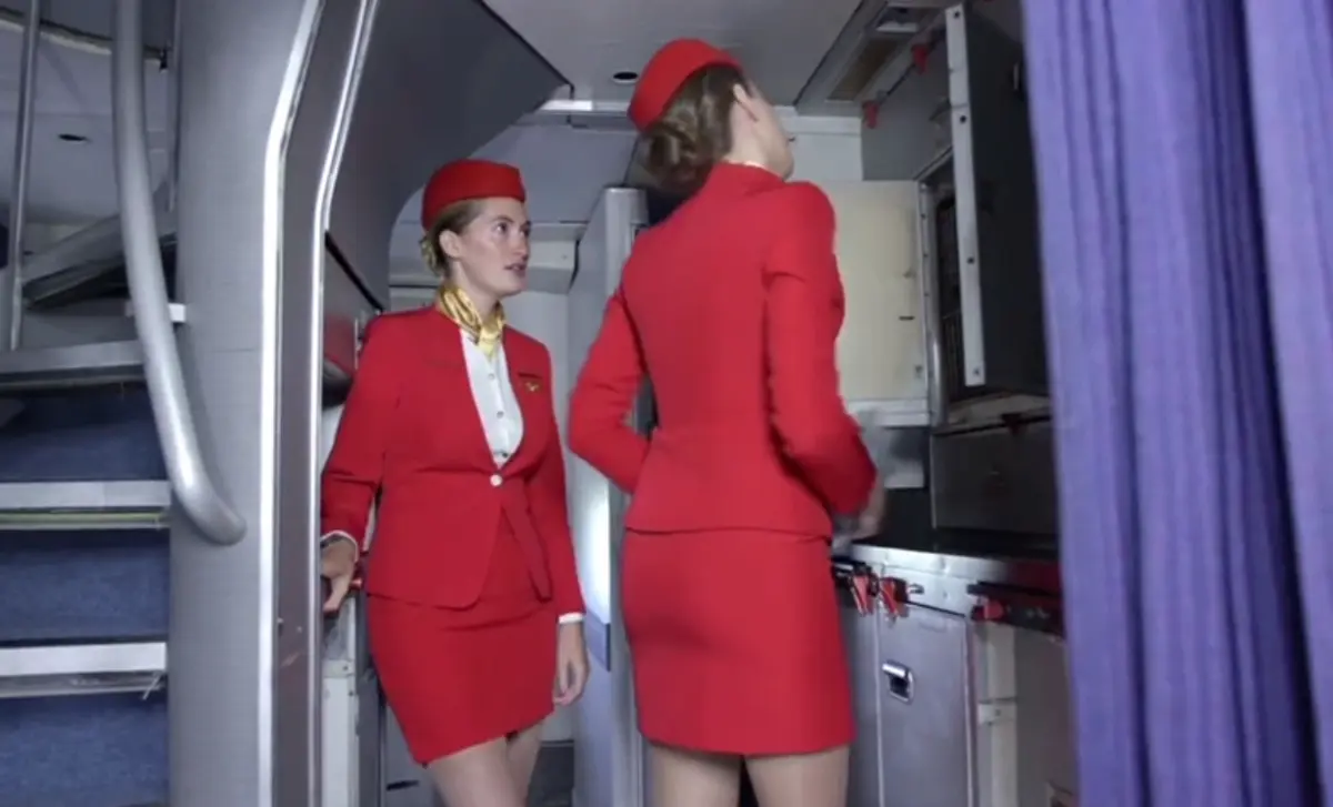 《法国空姐2019(多塞尔航空)》资源下载-法国空姐2019多塞尔航空手机免费观看全集-高清在线播放完整版-法国电影